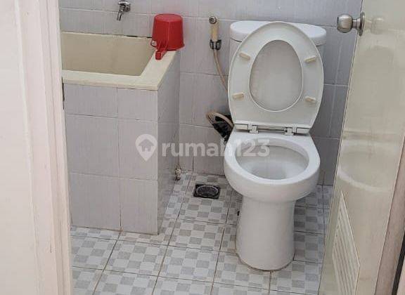 Dijual Ruko 3 Lantai Modern Town Market Tangerang Kota Bagus Siap Usaha untuk Resto atau kantor yoy 2