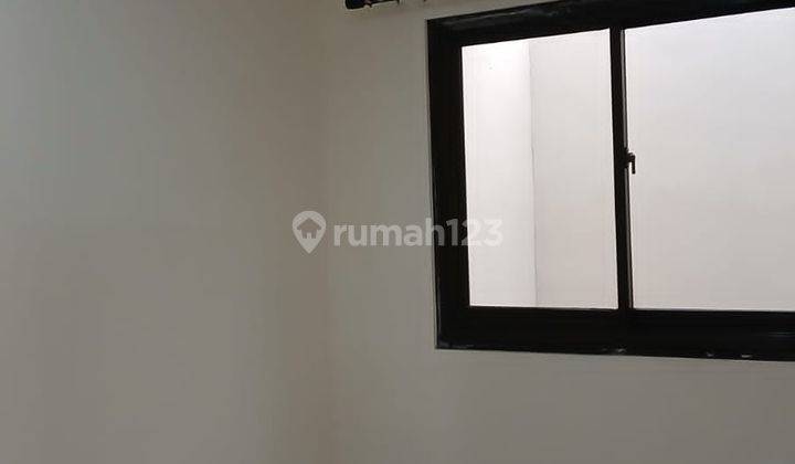 Disewa Rumah 2 Lantai Sutera Delima Alam Sutera Tangerang Bagus Siap Huni Baru Renovasi  2