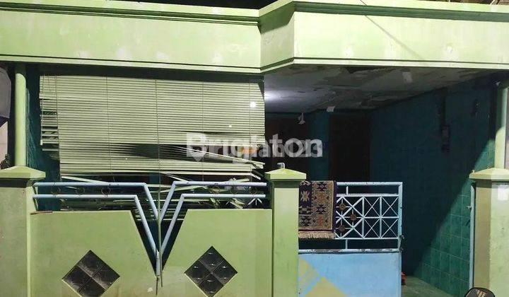 dijual rumah kampung  1