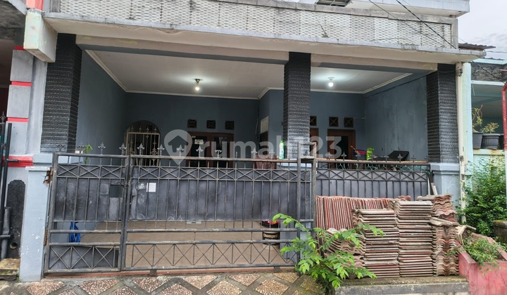 Rumah 1,5 Lantai Siap Huni,Bebas Banjir,Harga Murah Dibawah Pasar Pi Perumahan Villa Indah Permai,Golden City,Teluk Pucung,Bekasi Utara