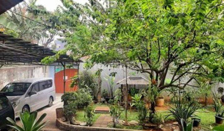 Rumah 2 lantai,siap huni,asri dan nyaman lokasi strategis di duren tiga,Pancoran,Jakarta selatan 1