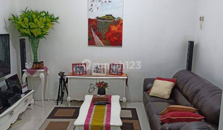 Rumah 2 lantai,minimalis modern,siap huni,semi furnished,lokasi strategis di kelapa puan,kelapa gading,Jakarta utara 1