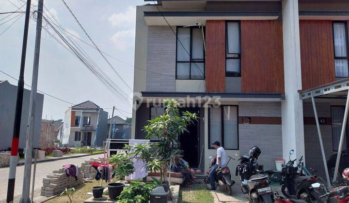 Rumah 2 lantai,posisi hook,minimalis modern,siap huni,harga murah,lokasi strategis di perumahan Samira regency, cimuning,mustikajaya,Bekasi timur 2