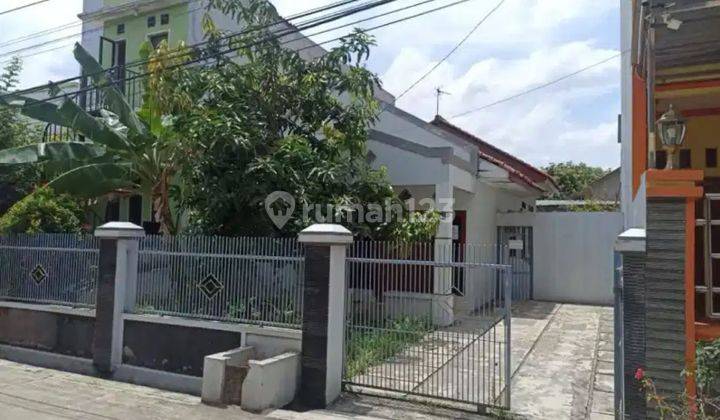 Rumah bagus,murah,siap huni,one gate system,lokasi strategis nempel Summarecon Bekasi,Bekasi utara 2