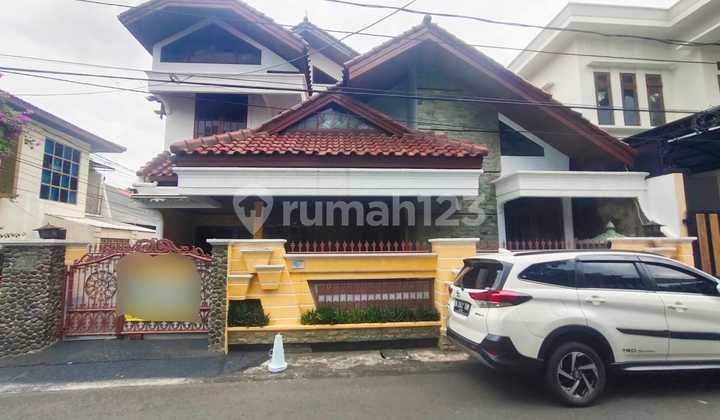 Rumah Hook 2 Lantai Siap Huni,Bebas Banjir,Harga Murah Dibawah Pasaran di Komplek Abadi,Pondok Bambu,Duren Sawit,Jakarta Timur