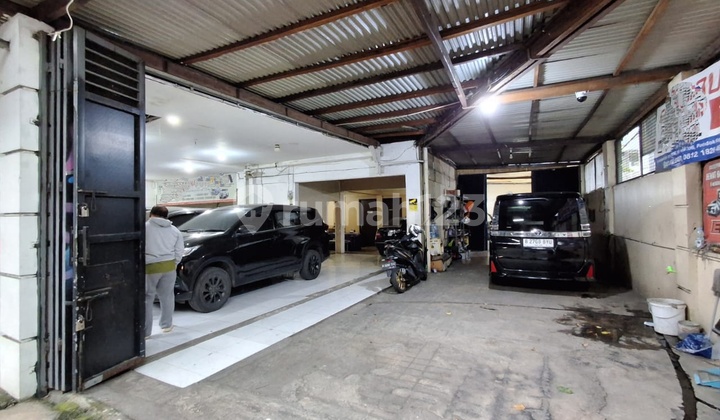 House Turns Into Car Showroom, Cheapest, Flood-Free in Pondok Kopi, Duren Sawit 2