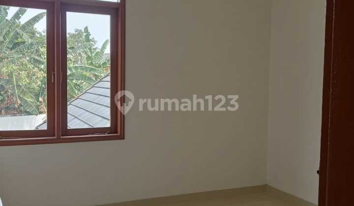 Rumah 2 Lantai Harga Murah Dibawah Pasaran,Siap Huni di Perumahan Kemang Pratama 2,Kemang Pratama,Bekasi Selatan 2