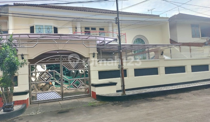 2-Storey Luxury House Ready to Occupy, Flood-Free in Cinere Estate Housing, Cinere, Depok