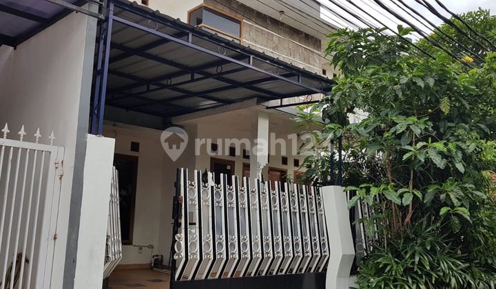 Rumah 2 Lantai Siap Huni,bebas Banjir Di Komplek Kimia Farma,duren Sawit,jakarta Timur