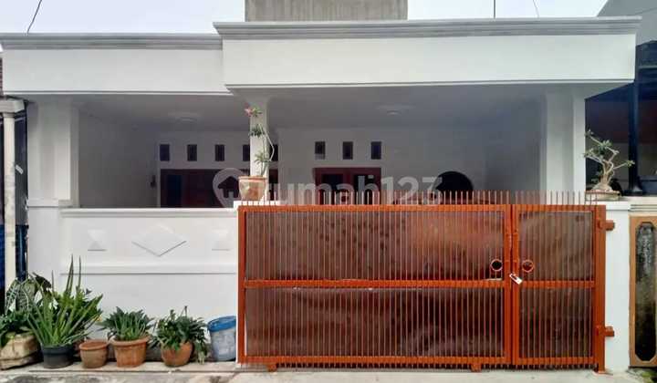 Renovated Cheapest House, Move-in Ready, Flood-Free in Wisma Asri 1, Teluk Pucung, Near Summarecon Bekasi, North Bekasi. Renovated Cheapest House, Move-in Ready, Flood-Free in Wisma Asri 1, Teluk Pucung, Near Summarecon Bekasi, North Bekasi.