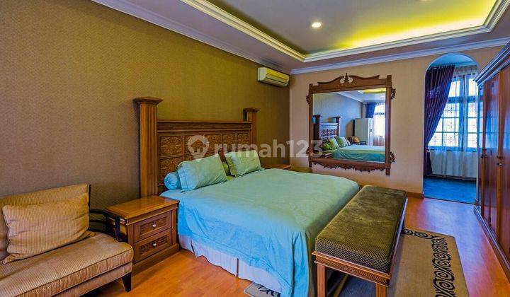 Rumah Mewah,furnished,ada Kolam Renang Di Jalan Blitar,menteng,jakarta Pusat 2