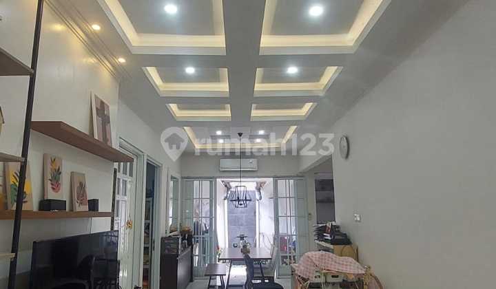 Cheap House Below Market, Ready to Live In, Flood-Free, Semi-Furnished in Kemang Pratama Housing, Kemang Pratama, Rawalumbu, South Bekasi 2