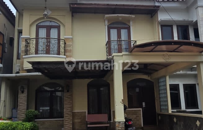 2.5-Story House, Cheapest, Flood-Free in Jatinegara Baru Housing, Penggilingan, Cakung, East Jakarta 1