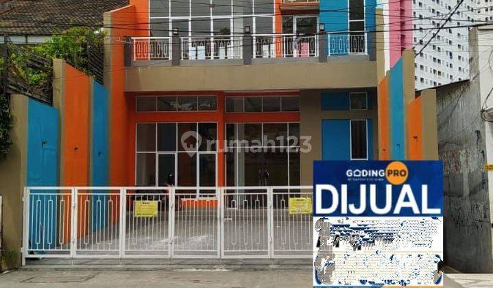 Ruko 3 lantai bangunan baru,siap pakai,lokasi Ramai dan strategis di Rawasari,cempaka putih,jakarta pusat 1