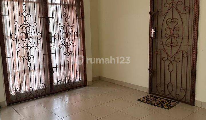 foto lainnya rumah 2 lantai bebas banjir,furnished