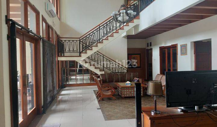 Dijual Rumah Turun Harga di Pulomas Barat Jakarta Timur  1