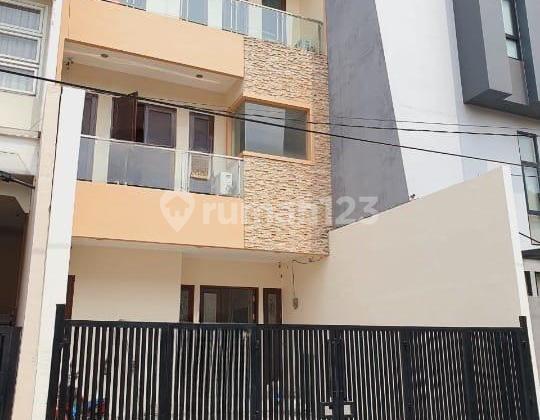 For Sale Brand New House in Kelapa Gading, North Jakarta 1