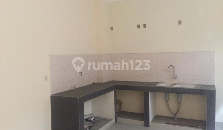 Cheap Sale2-Story House in Central Cempaka Putih 2
