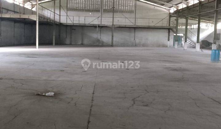 Disewakan Gudang Siap Pakai di Narogong Bekasi  1