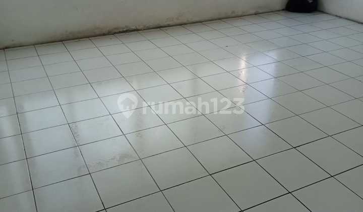 For Rent 3-Storey Shop House in Buaran, East Jakarta 2