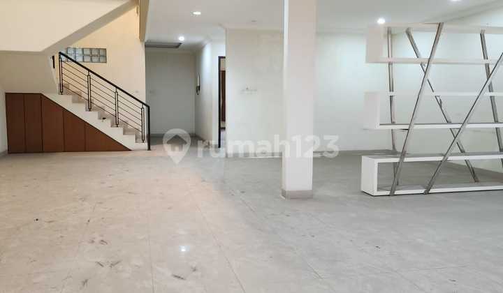For Sale Ready-to-Occupy House in Villa Gading Indah Kelapa Gading 2