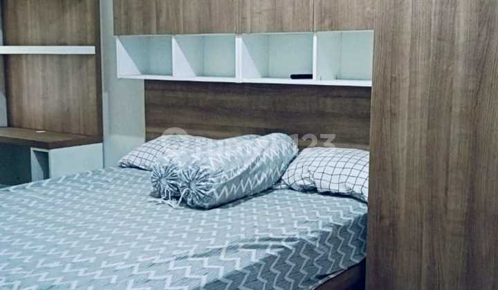 For Sale: The Springlake Apartment in Summarecon Bekasi 2