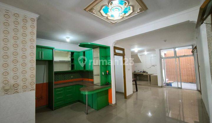 Dijual Rumah 3 Lantai Di Metland Menteng Cakung Jakarta Timur  1