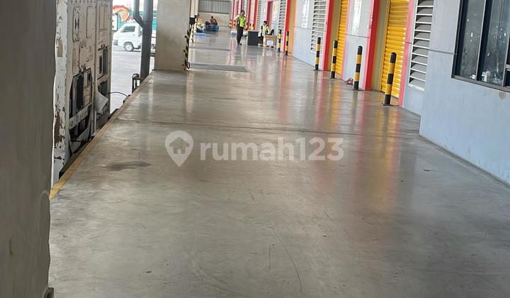 Warehouse for Rent, Ready to Use in Cileungsi, Bogor Warehouse for Rent, Ready to Use in Cileungsi, Bogor