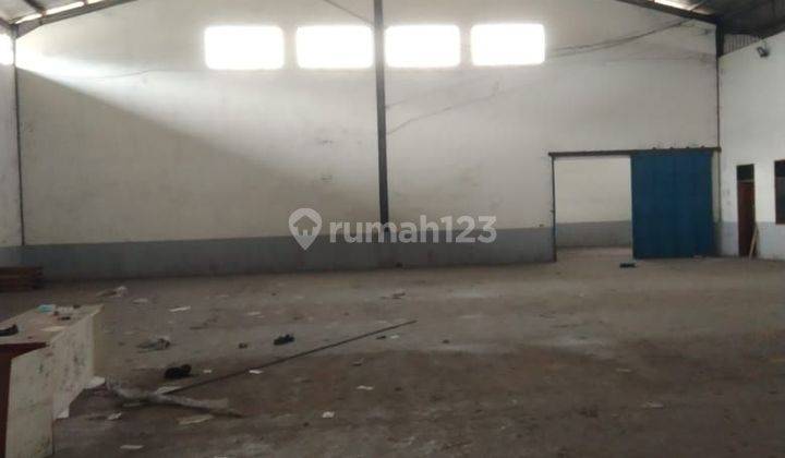 Disewakan Gudang Di Jl Raya Narogong Bekasi  1