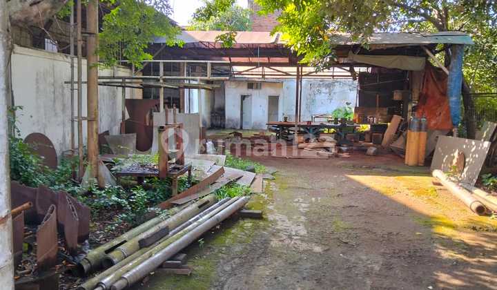 For Sale Ready-to-Use Warehouse Raya Serang in Banten