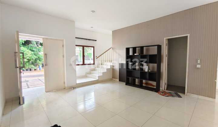 Disewakan Rumah Cluster Cassia Di Jakarta Garden City 2