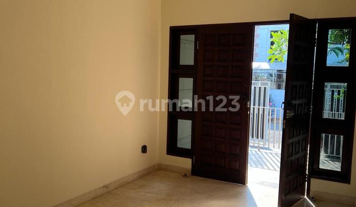 For Sale 2-Story House In Villa Gading Indah Kelapa Gading Jakarta For Sale 2-Story House In Villa Gading Indah Kelapa Gading Jakarta