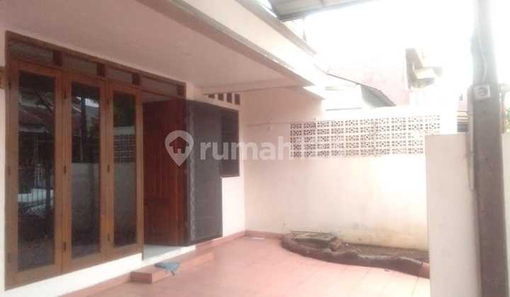 Dijual Rumah di Metland Menteng Non Cluster Cakung 2