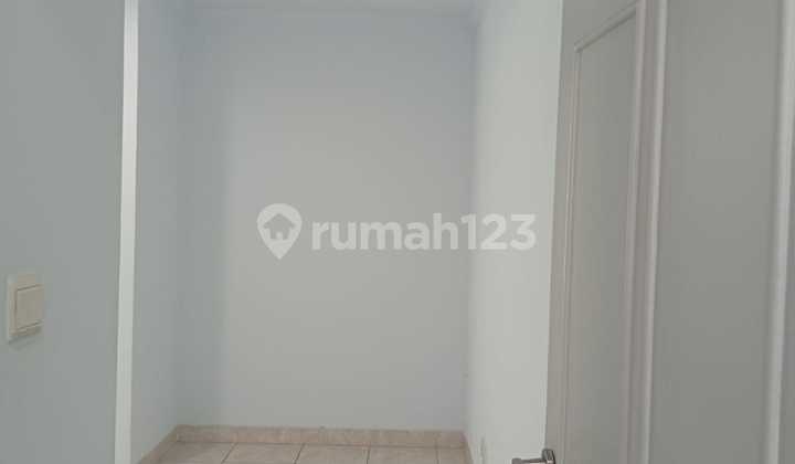 Apartment for Rent Semi Furnished at Frenchwalk Moi Tower Lyon Garden Kelapa Gading