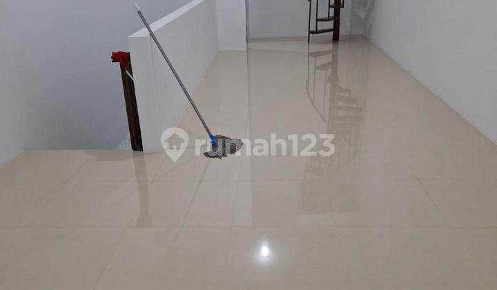 2-Story Shop House for Sale & Ready to Occupy in Harapan Jaya, West Bekasi 2-Story Shop House for Sale & Ready to Occupy in Harapan Jaya, West Bekasi