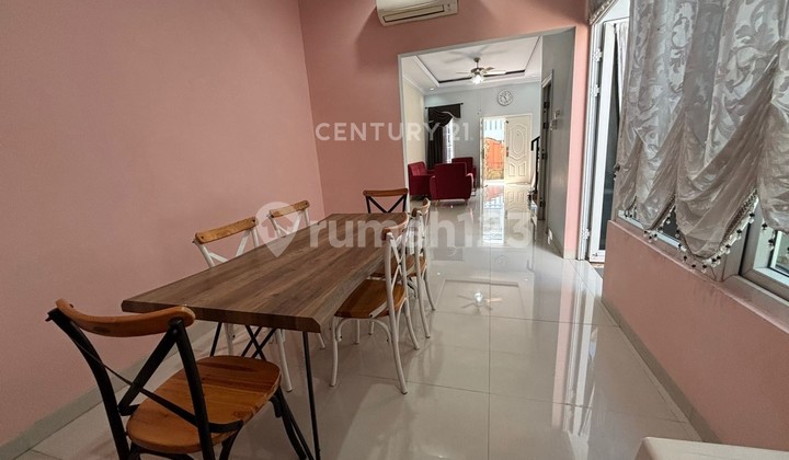 Ready to Live In House Including Furniture In Pancoran Mas Depok MK16799 2