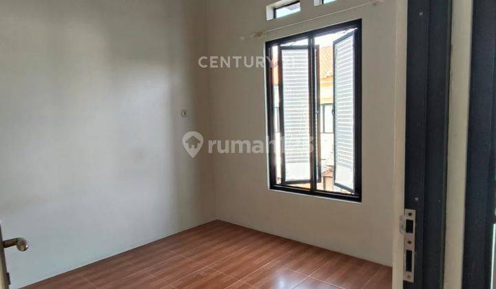  Rumah Cantik Semi Furnished Dekat Pintul Tol Di Cinere Dr14718 2