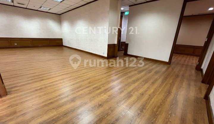 17202 Sudirman Office Space 218 SqM Furnished Hot Sale Jakarta