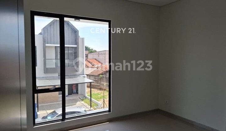 Brand New House Near Graha Raya Toll Gate JS17086 Brand New House Near Graha Raya Toll Gate JS17086