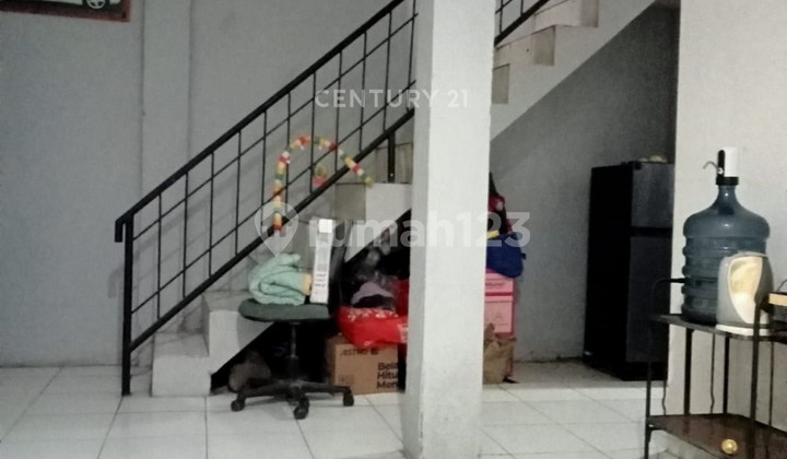 Rumah Siap Huni Area Strategis Di Serua MK17166 2