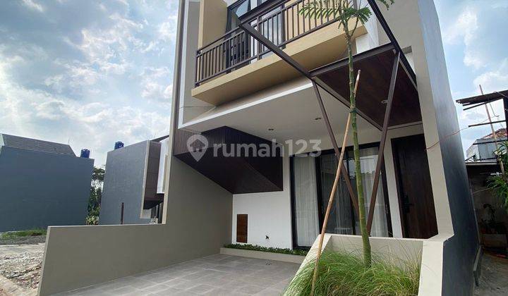 Rumah scandinavian full furnished ready di Cilangkap,bebas banjir 2