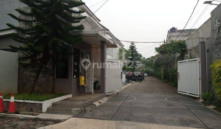 Rumah mewah american clasik 2 lantai di Bintaro,bebas banjir  2