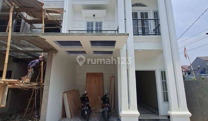 Rumah clasik modern 2lantai di Cilodong,depok free AC bbs banjir 1