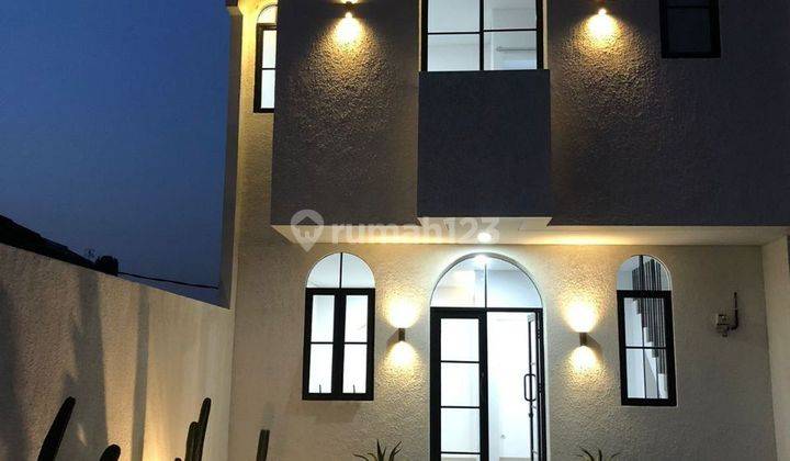 Rumah Baru Desain Modern Spanish Di Cilangkap, Jakarta Timur Aman 2