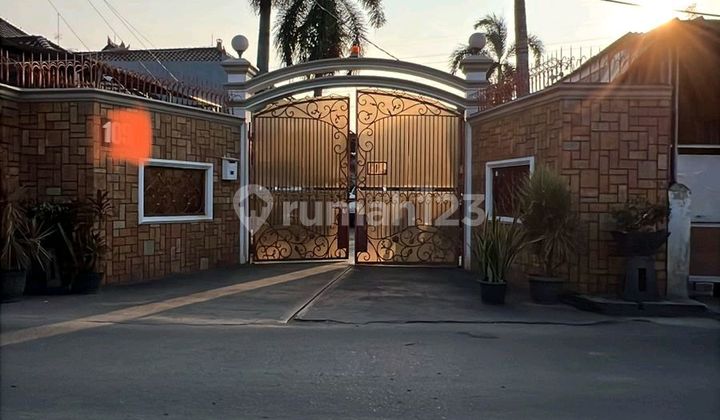 Exclusive Residence Blending Modern Luxury and Traditional Authenticity Exclusive Residence Blending Modern Luxury and Traditional Authenticity