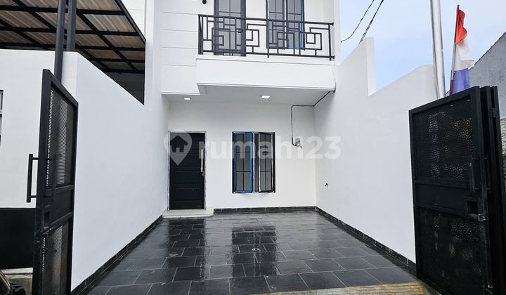 Rumah Baru Minimalis Modern 2lt Di Ciracas Jaktim,bebas Banjir