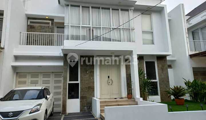 Rumah Mewah America Clasik di Sektor 3 Bintaro Tangsel,Bbs Banjir 1