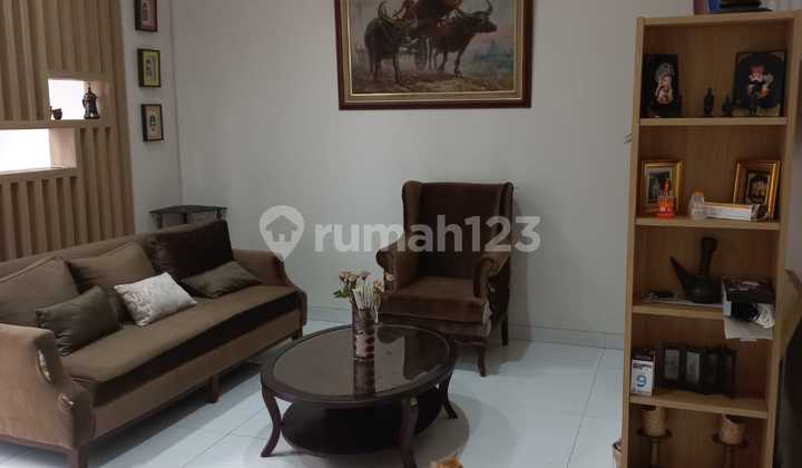 Rumah Mewah America Clasik di Sektor 3 Bintaro Tangsel,Bbs Banjir 2