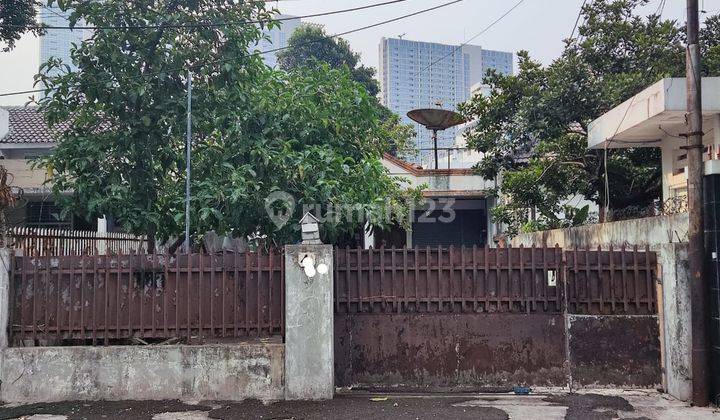 Rumah Hitung Tanah Di Kawasan Elit Menteng,jakarta Pusat Bbs Bnjir 2