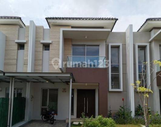 Rumah Best Deal Dijual PIK Golf Island Uk8x15m at Jakarta Utara Best Price 1